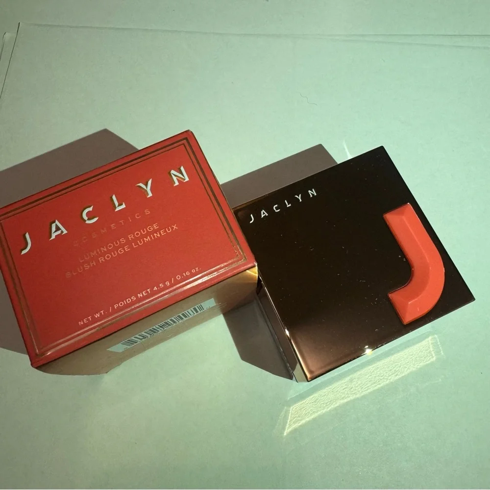Jaclyn blush